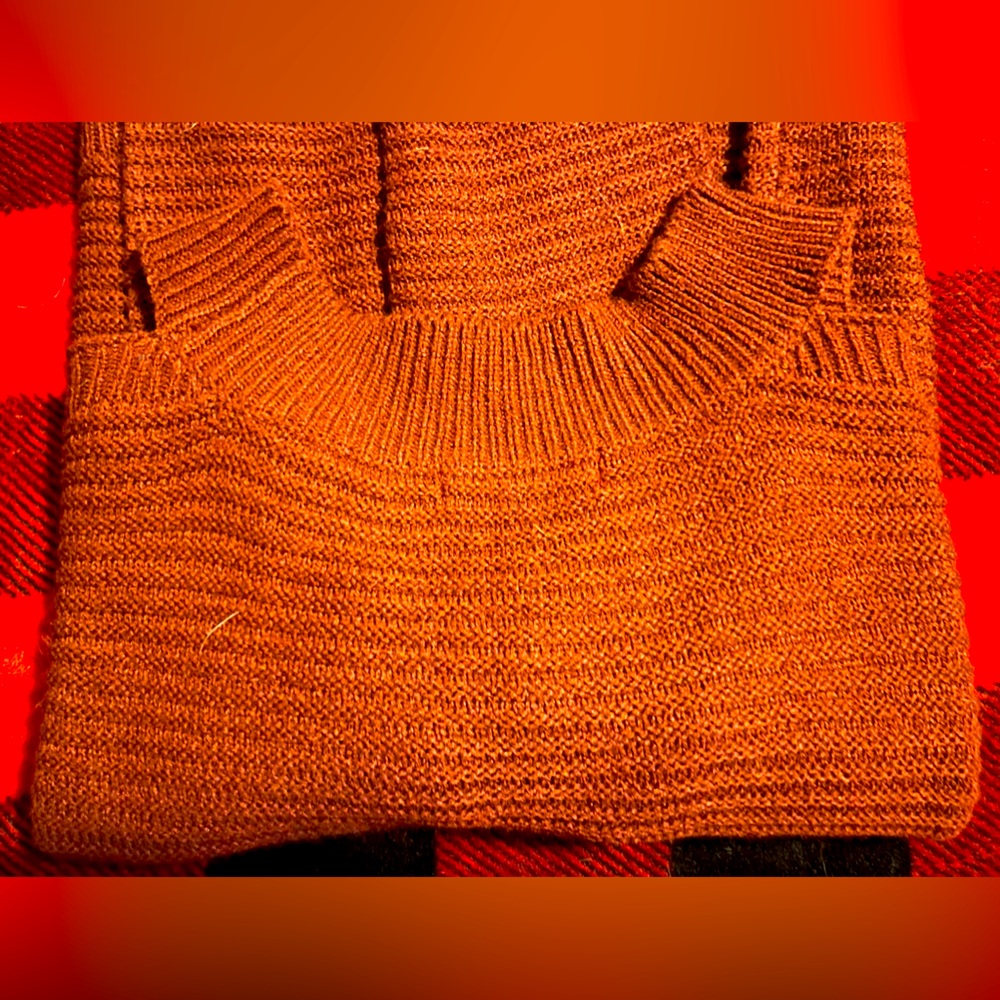 ❤️NWT❤️Sweater, Shoulder-less long lightweight 🌺 women’s size Large